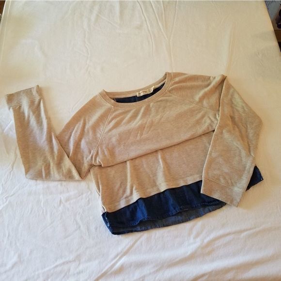 3 for $18 Faded Glory Cream and Faux Denim Long Top Size M - Picture 2 of 5